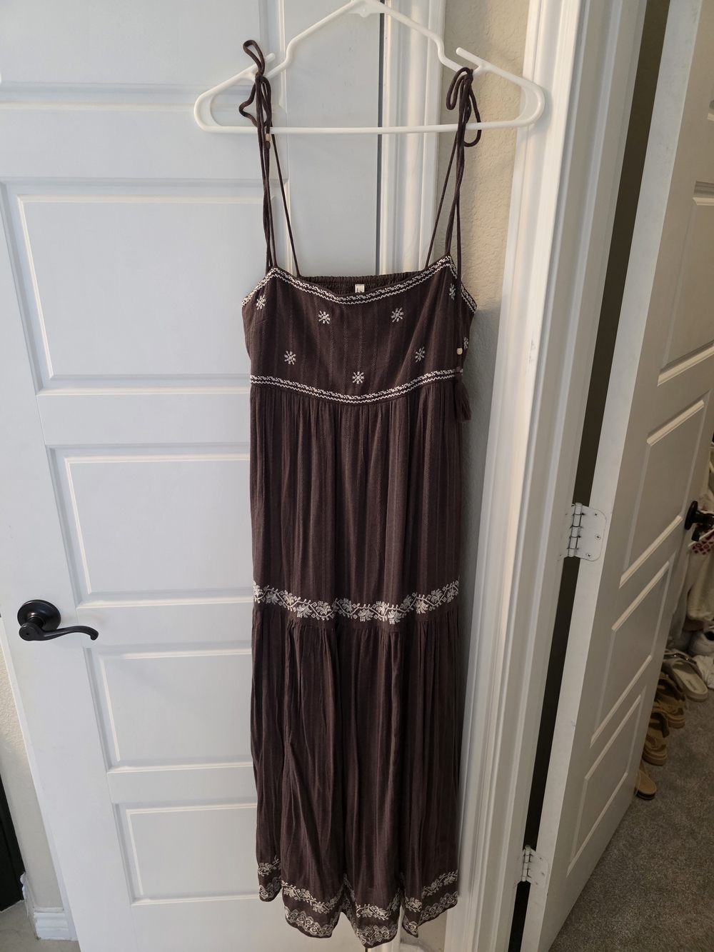 American Eagle Outfitters Brown Maxi Dress with White Embroidery Size S